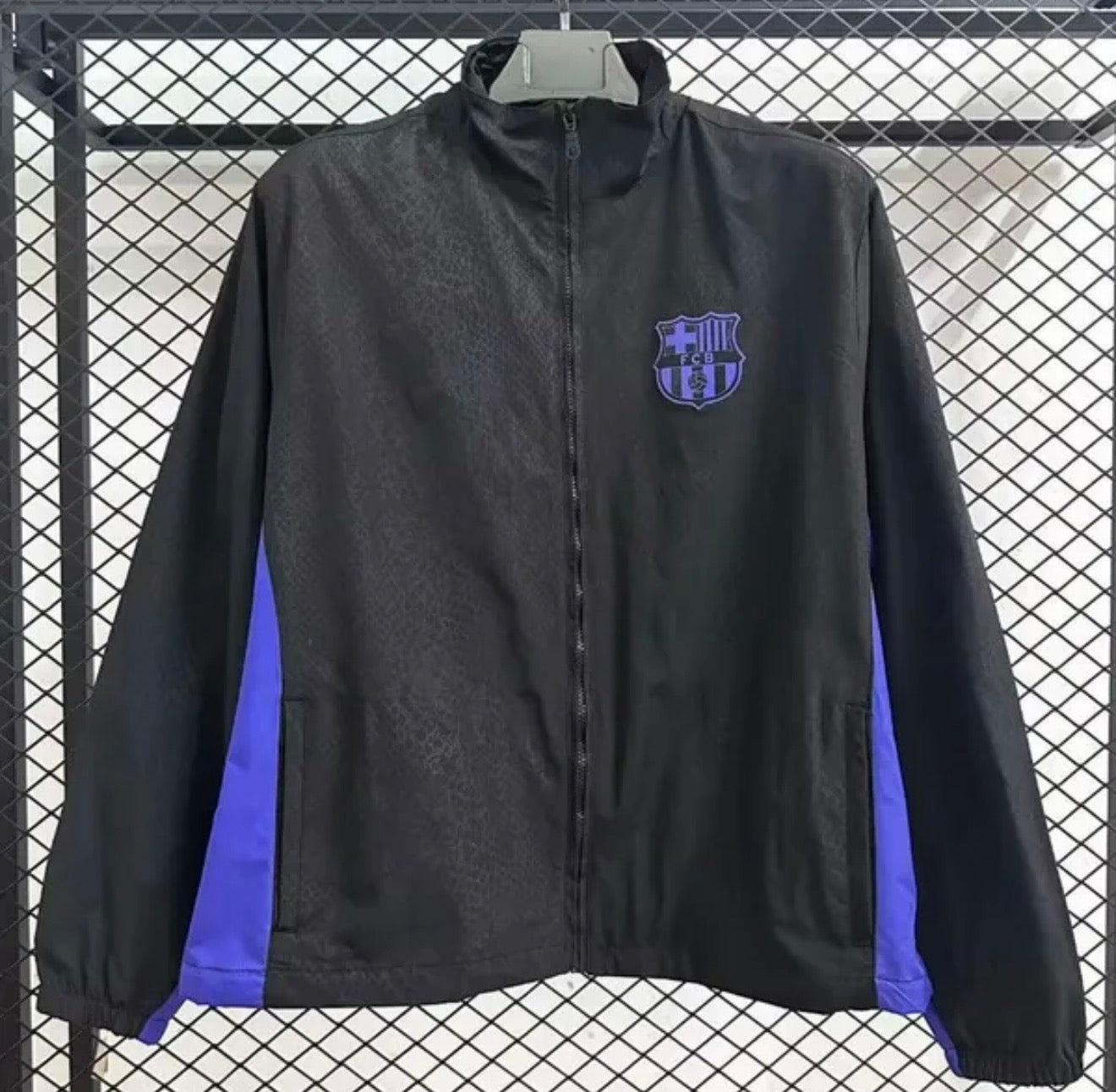 Chaquetas deportivas y sudaderas para deportes