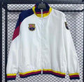Chaquetas deportivas y sudaderas para deportes